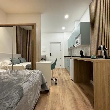 Apartamentos Mk77 Se7Ven León Zewnętrze zdjęcie