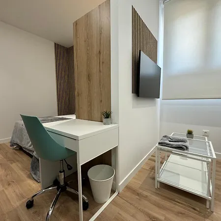 Apartamentos Mk77 Se7Ven León Zewnętrze zdjęcie